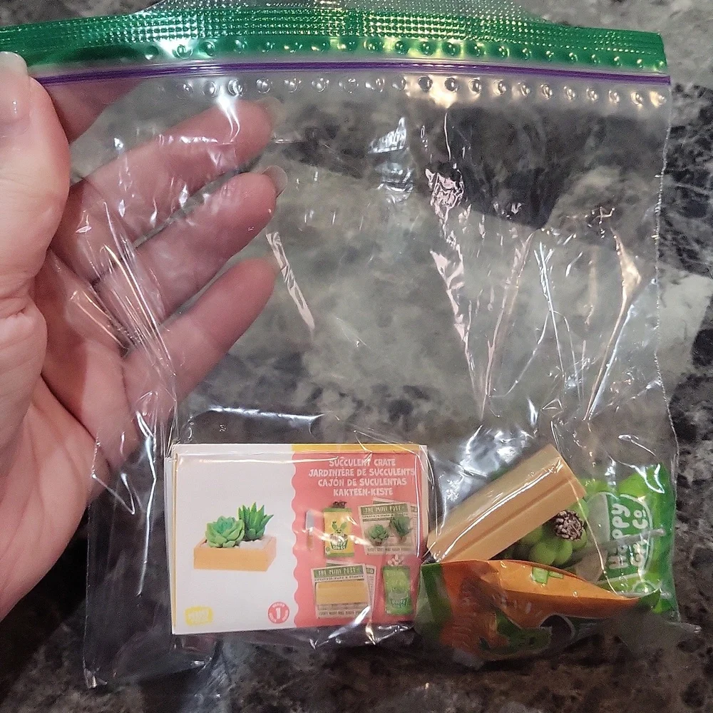 Miniverse Make It Mini Succulent Crate